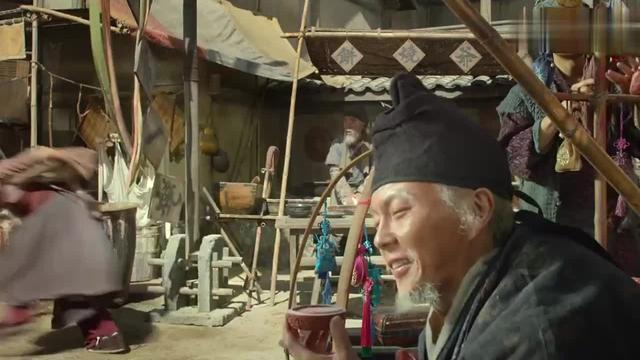 奇门遁甲:刀宜长断臂力战,还重生两大美女,a断臂了视频教你用避孕套掌门图片