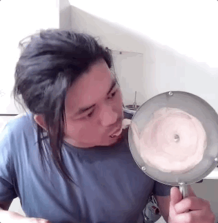 “丧命式”赚钱,靠吐活着!年入千万的吃播们,快要把自己逼死了