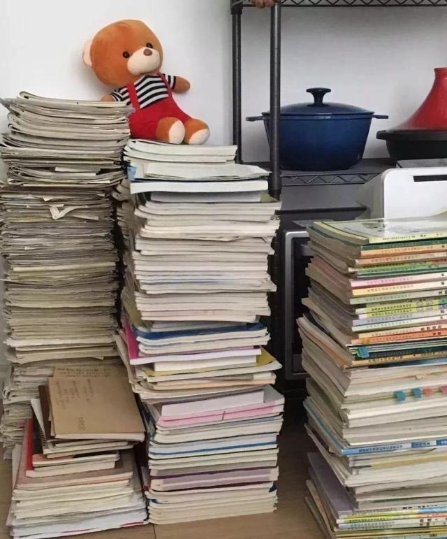 你的小学到高中学碎了多少试卷,书,笔?7张照片让你热泪盈眶