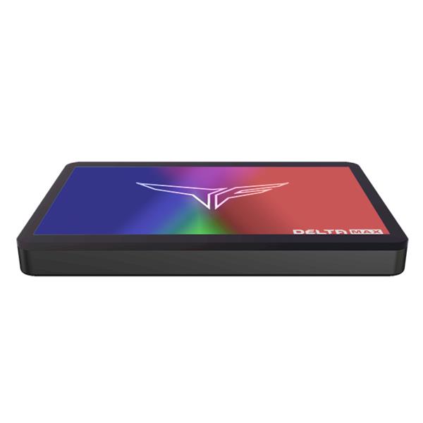 十铨发布DELTA MAX SSD硬盘：不止有RGB 还带镜面特效