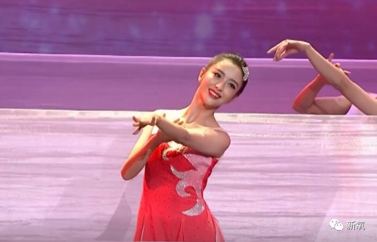 明星齐聚！蒋欣瘦出少女感、孙怡慈母脸、只有他整成了皮诺曹？