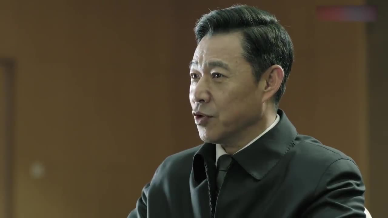 人民:赵春立要对沙瑞金下手,不料一听沙瑞金的后台,瞬间怂了