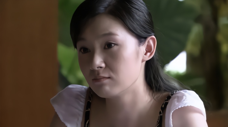 胖警察深入毒贩内部,假扮保安当卧底,谁知女老