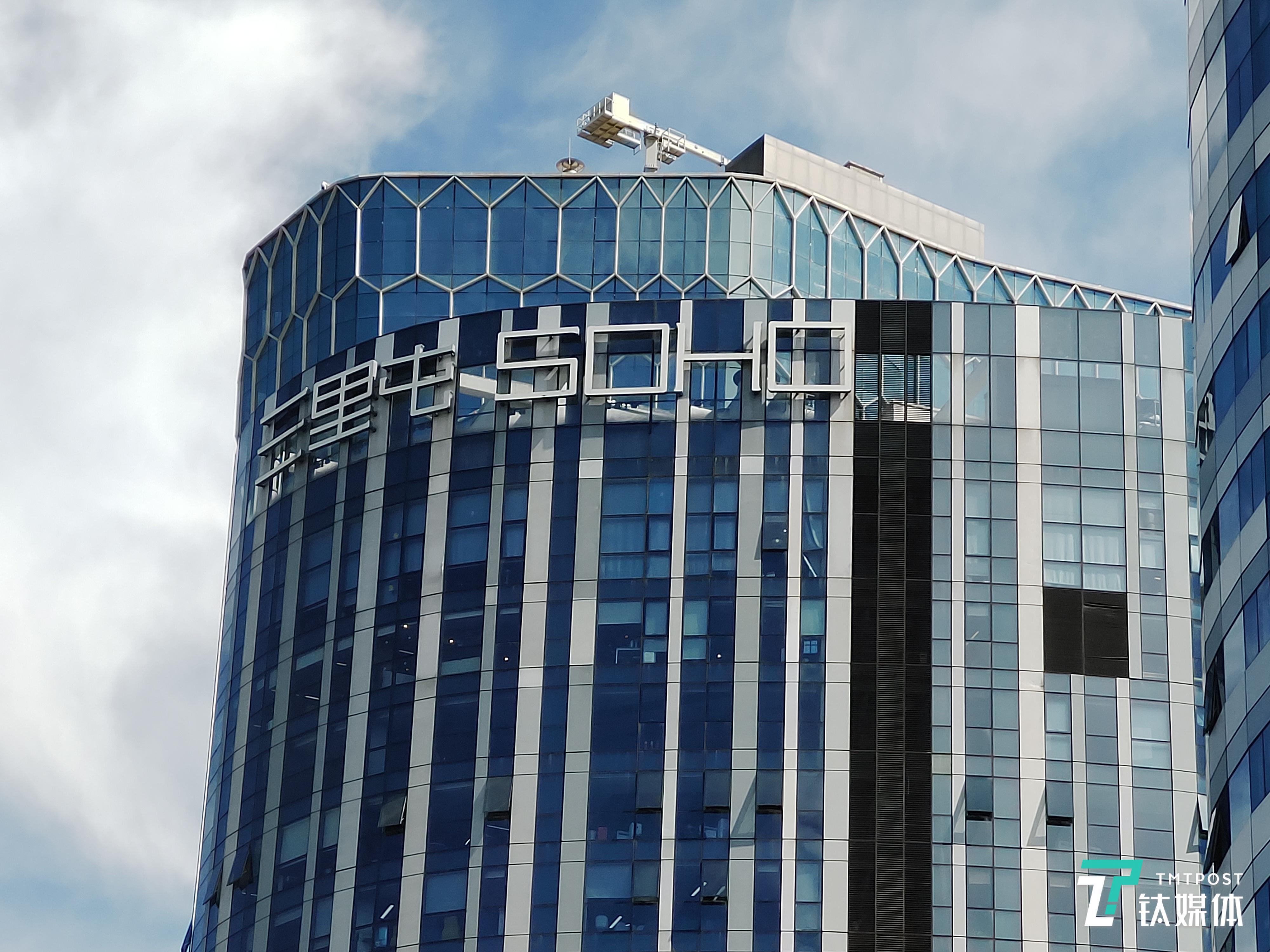 [钛媒体]更成熟的双屏体验，努比亚Z20手机评测 | 钛极客