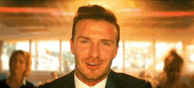 很多人只记得贝克汉姆取得的成就,却忘了他年轻时的盛世美颜