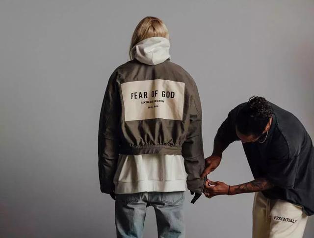 来聊一聊穿 FEAR OF GOD 的高街男孩