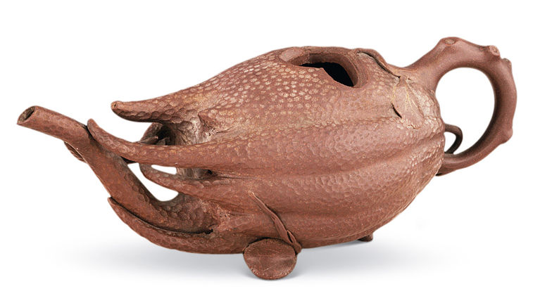 清 宜兴佛手执壶