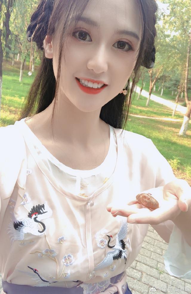 95后女爱豆古装造型,孟美岐、李艺彤、周琳聪谁最可