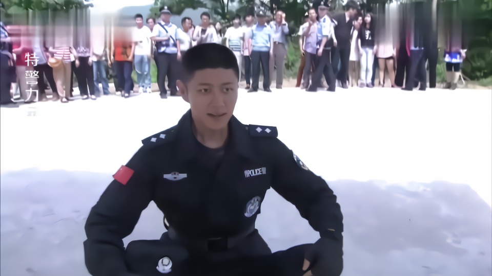 特警力量:赵小黑还傻傻的以为人家会原路追,结果对方
