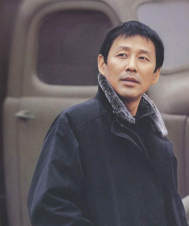 都是中国老戏骨,陈道明、陈宝国谁的演技更高超