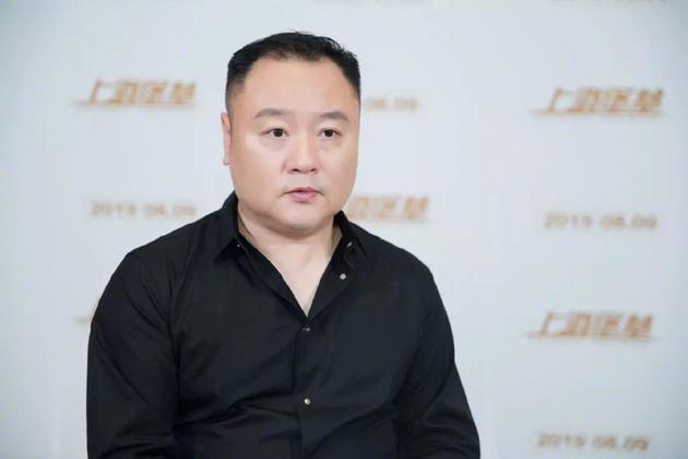 肖战粉丝空降李沁和孟美岐超话，教她们粉丝如何为《诛仙》宣传