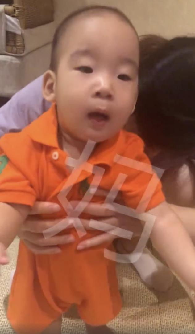 教学失败！谢楠教二胎儿子叫妈妈，儿子却偏叫爸爸
