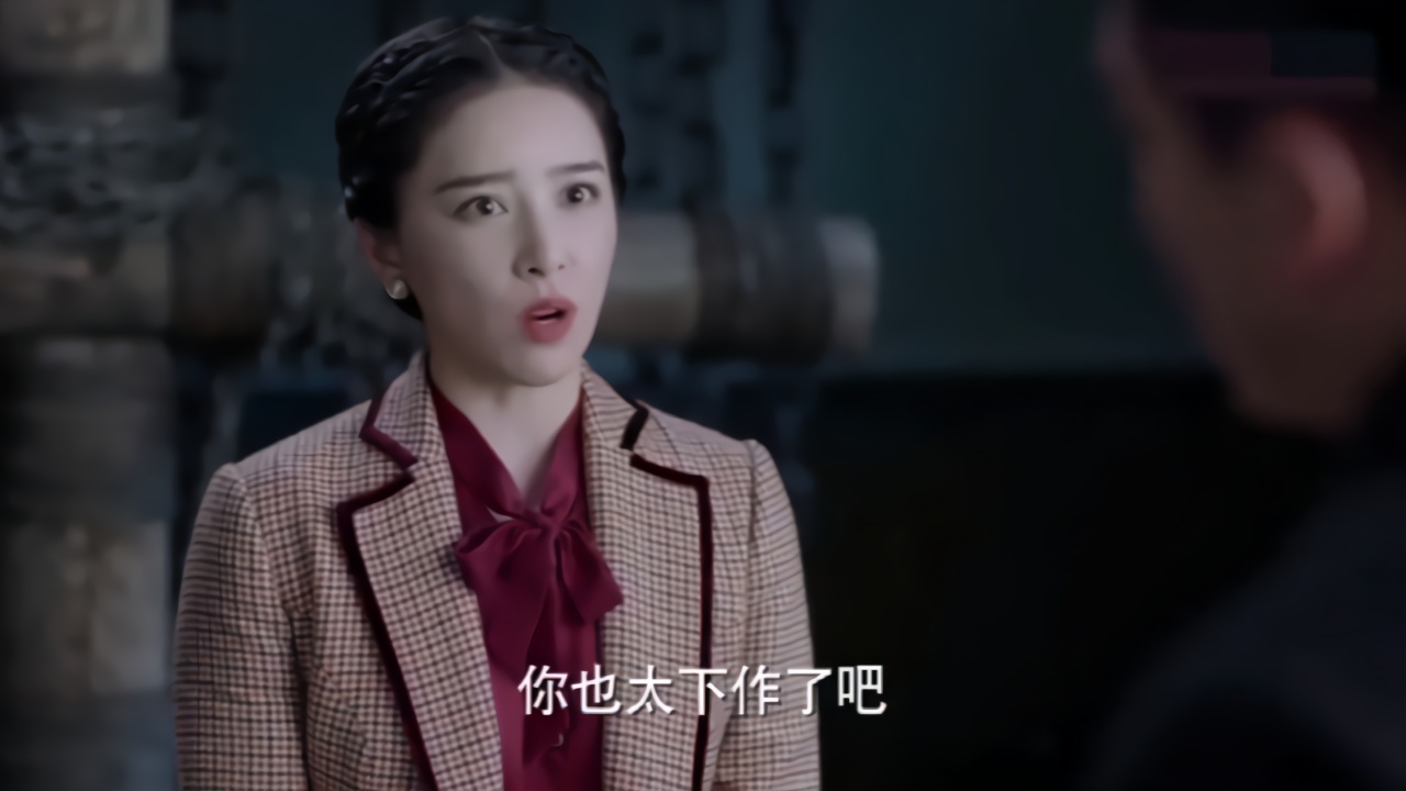 惊蛰:闺蜜跟丈夫逃离险境,却留小娇妻挡刀,坏蛋