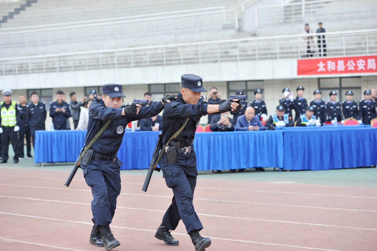 警民共建共话和谐太和县公安局举办第十届警营开放日活动