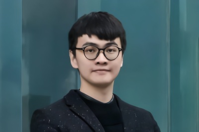 「雷锋网」专访央美陈抱阳：艺术家眼中的 AI ，有何不同？