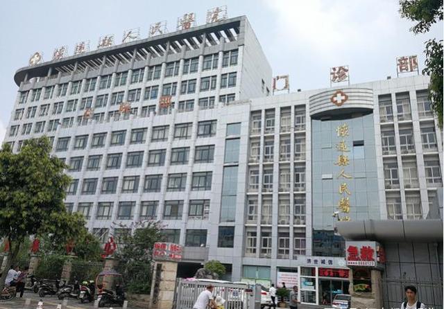 肺炎死亡人口详情_新冠肺炎死亡图片(3)