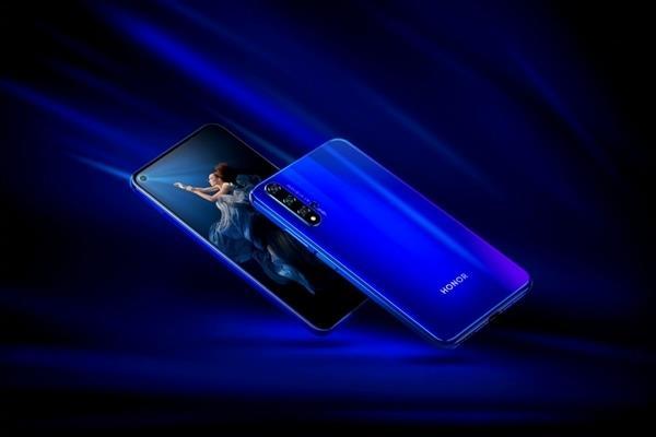荣耀20 PRO“5000元以下最强拍照手机”被群殴？真相反转再反转