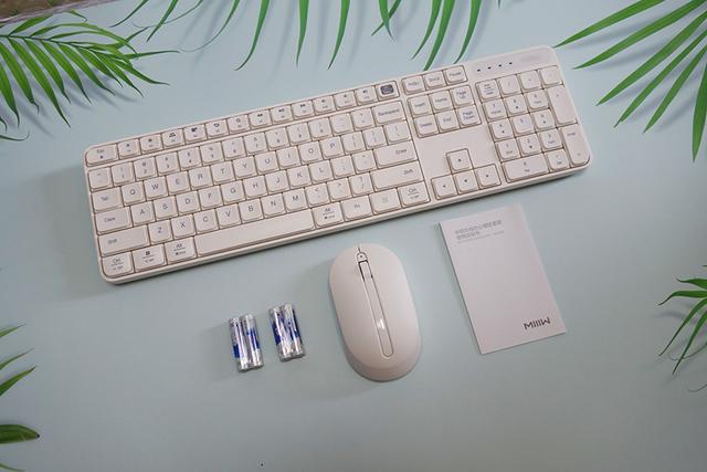 双系统,极简风!米物无线办公键鼠套装体验
