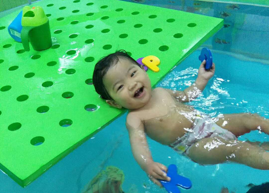 上海助孕中心（婴儿潜水，给宝宝带来意想不到的好处）