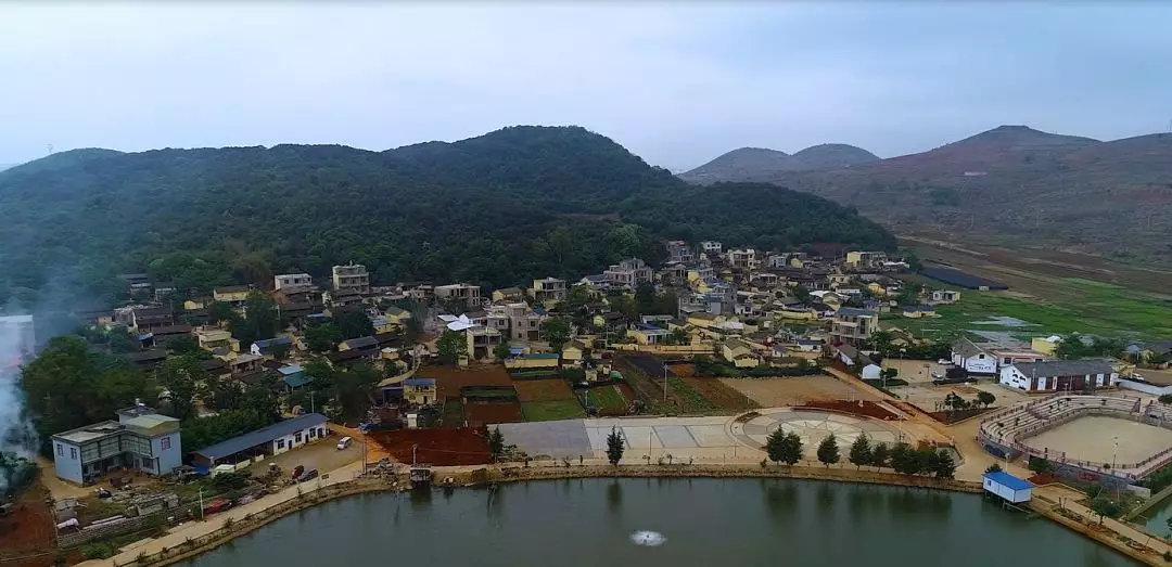 文山最美民族村——塘子寨村