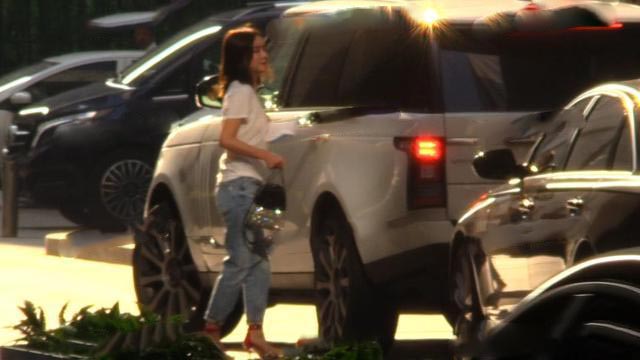 曹云金新恋情疑曝光！与新欢美女过七夕，疑已获曹母认可