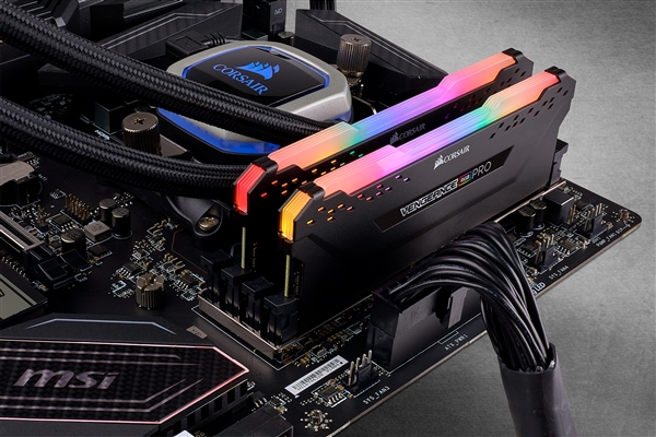 海盗船发布世界最快DDR4-4866内存：AMD三代锐龙专属