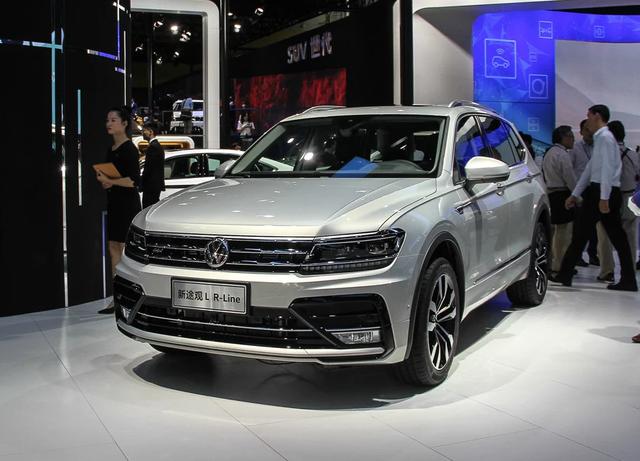 这才是大众“精品”车，2.0T+220马力，卖20万不比汉兰达差