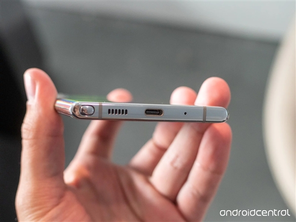 三星Galaxy Note 10取消3.5mm耳机孔：后续旗舰或不再标配