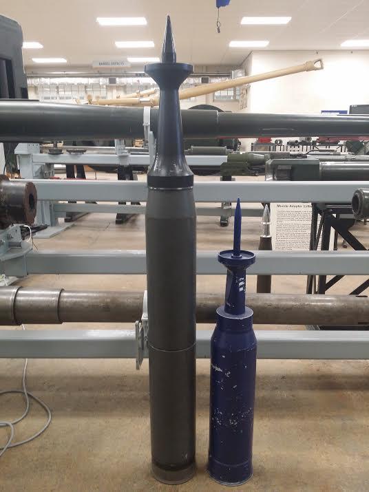 尾翼稳定脱壳穿甲弹威力这么恐怖,有哪些因素影响了它的穿深?