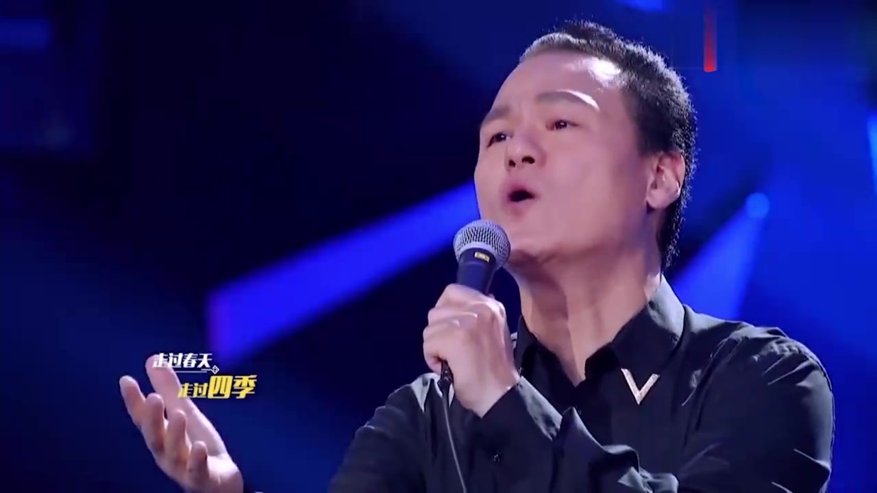 张行演唱歌曲《一条路》,瞬间回忆起90年代,满满的回忆