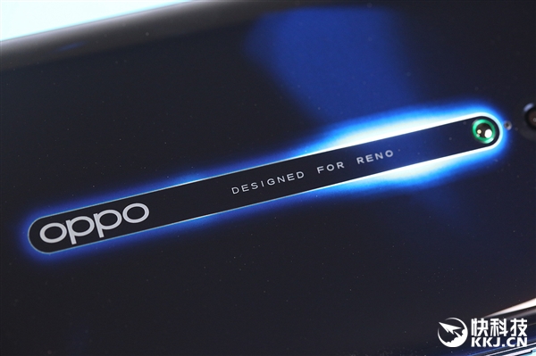 升降式前置+超级防抖四摄！OPPO Reno2开箱图赏