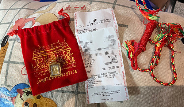 武汉游客花6000元在泰国寺庙“请塑料佛”，涉事旅行社回应