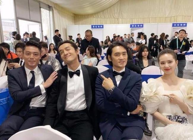 「一床情书」比起管虎跟马伊琍同台，更尴尬的是杨幂四位绯闻男友都来了金鸡奖