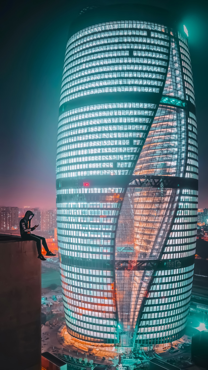 寻找城市之光 探秘中建八局"夜空之眼"丽泽soho