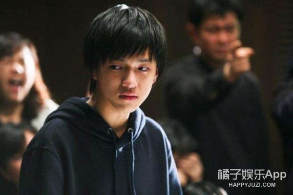 「橘子娱乐」还记得《熔炉》里的小男孩吗，他现在长这样了