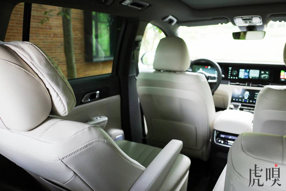 [虎嗅APP]电动理想，烧油有理