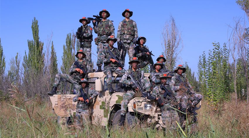 2016年9月入伍,雪枫特战旅三营九连一小队战士,曾参加精武-2018陆军