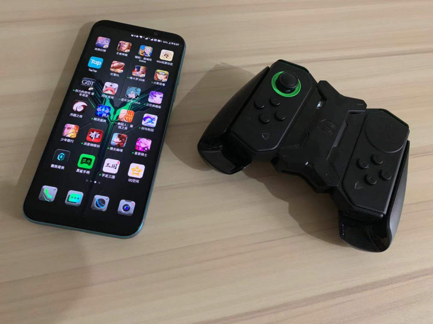黑鲨游戏手机2 pro:于细微处改善游戏体验