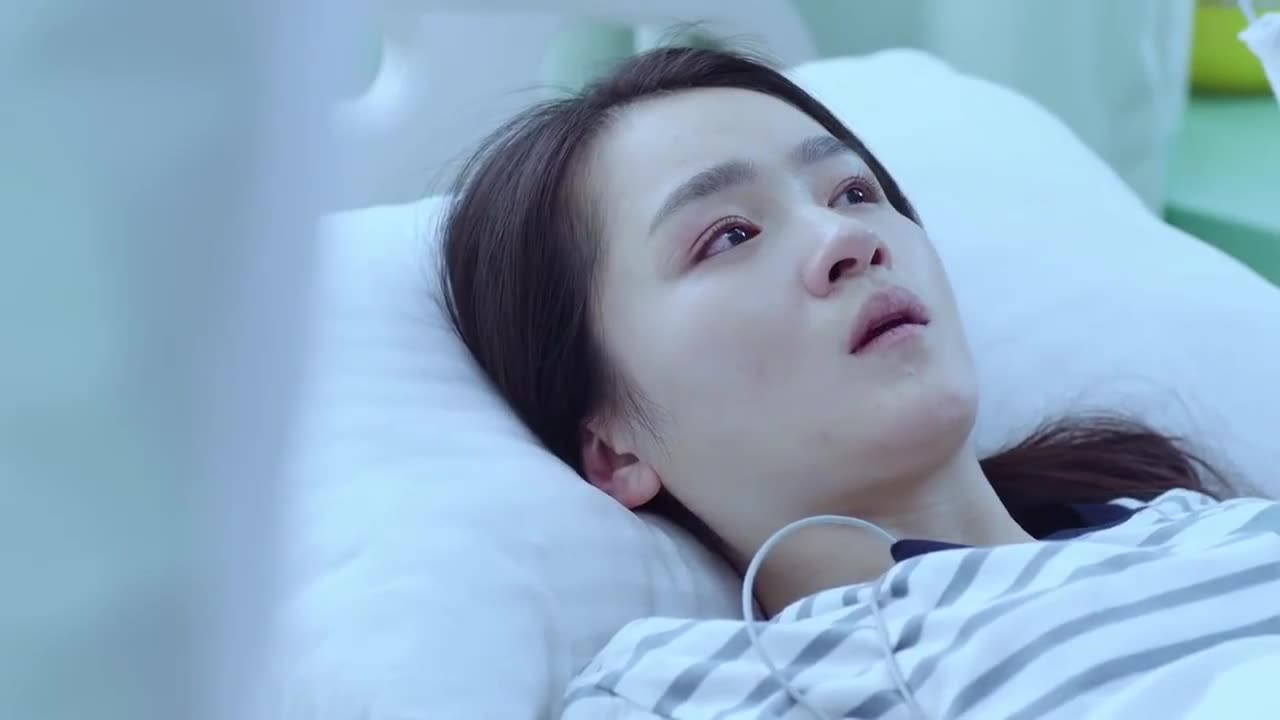 美女在厕所生下孩子后抛弃,结果因为没有处理