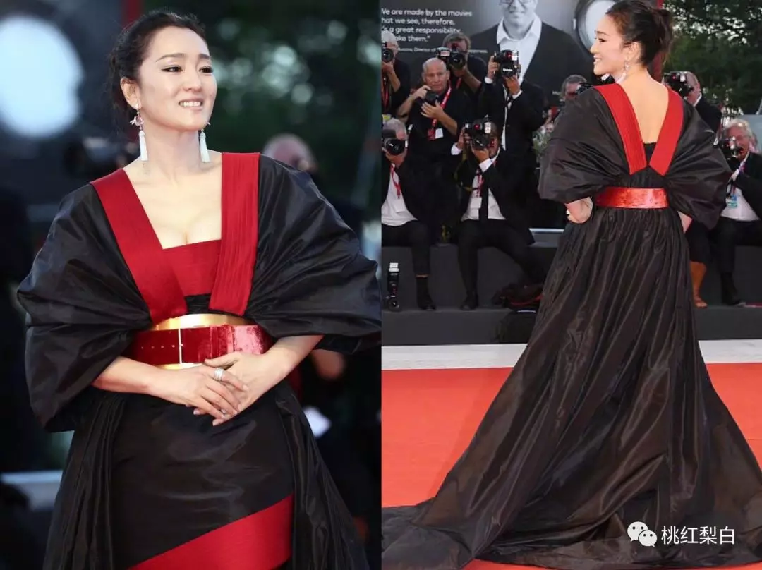「桃红梨白」不比不知道，一比吓一跳，站在何穗身边的杨幂犹如丑小鸭了
