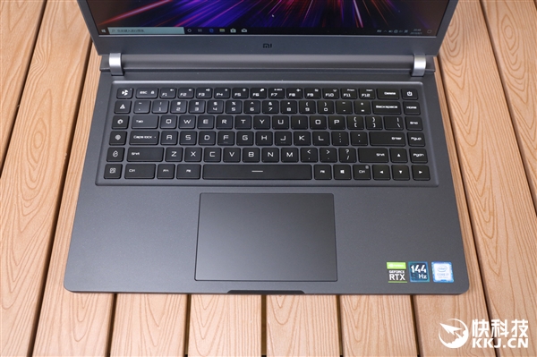 顶配i7+144Hz！小米游戏本2019款图赏