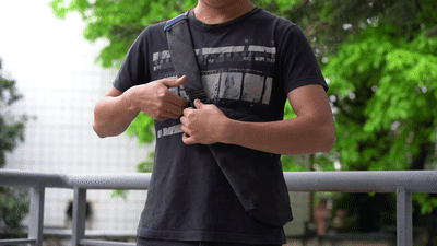 【钛媒体】型男潮酷“枪包”，掏钱像掏枪一样帅