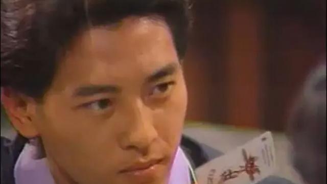 赌片不仅有《赌神》,这部经典赌剧堪称赌片版武侠