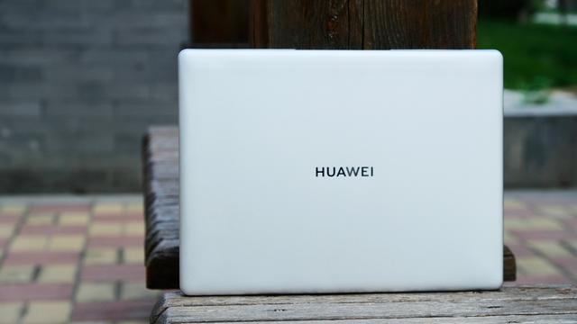 matebook13电池容量,mate30pro电池容量 用户口碑爆棚!华为matebook 13锐龙版:3899元真香