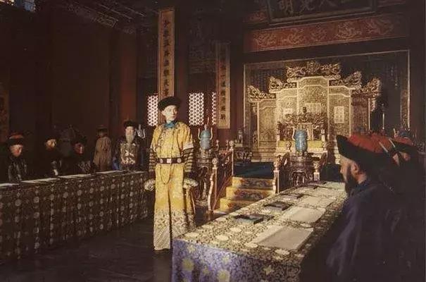 刘文武:人生如蹦极,高分历史剧、无脑季播剧、视频网站玩家……