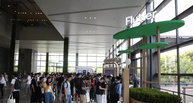 「差评」谷歌来中国开的这场大会，到底帮了我们点啥忙？