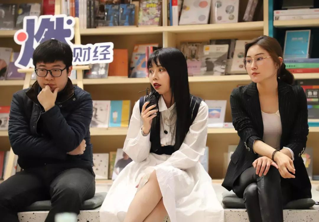 【燃财经】薇娅、李佳琦种出的网红带货风口，会昙花一现吗？