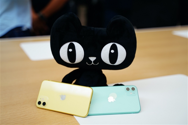 嘴上不要身体诚实：iPhone 11天猫预约量暴增200％