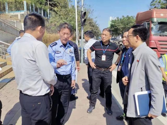 学校门前交通堵塞？黄埔区出招解决