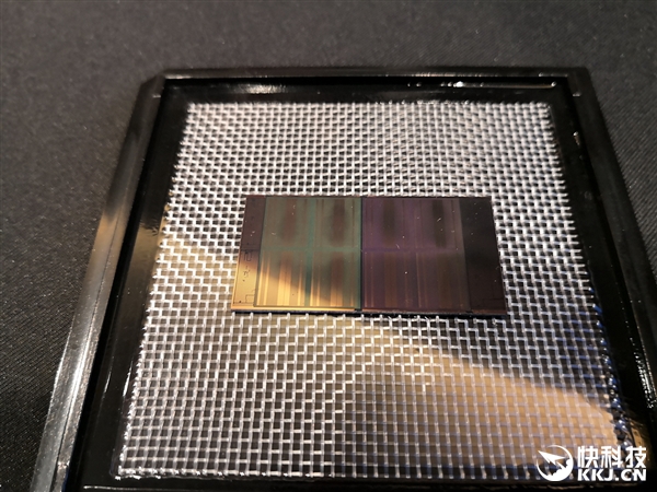 【驱动之家】纳须弥于芥子的奥妙！Intel先进封装技术深入解读